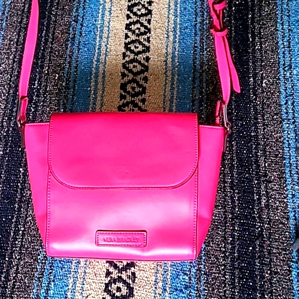 Vera Bradley flap crossbody bag 8×10 in. Barbie Pink - Picture 5 of 7